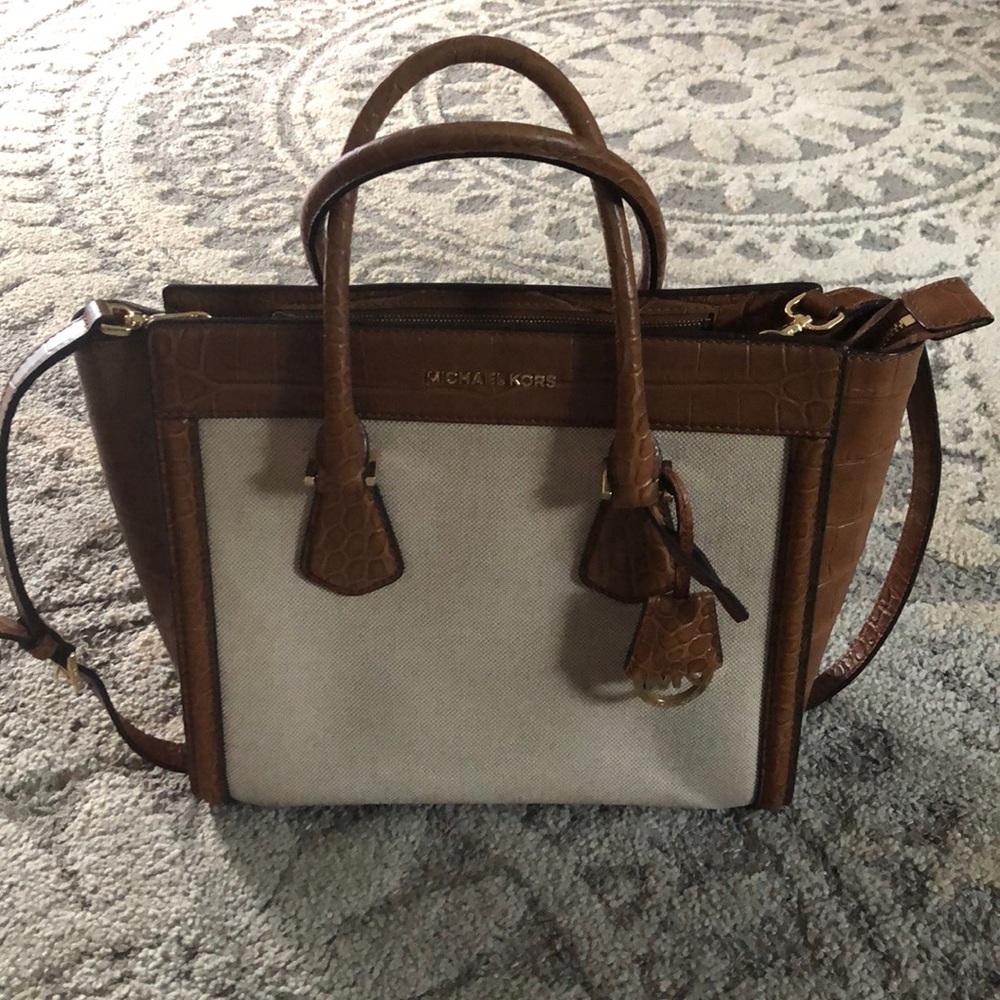 Micheal Kors 👜